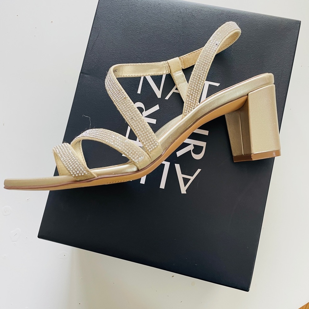 Naturalizer Vanessa Sandal 8M, CHAMPAGNE FABRIC